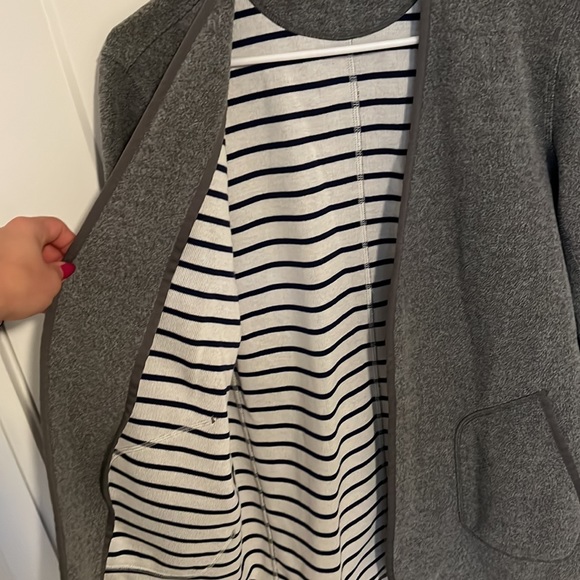 Vineyard Vines Coatigan - Picture 4 of 4